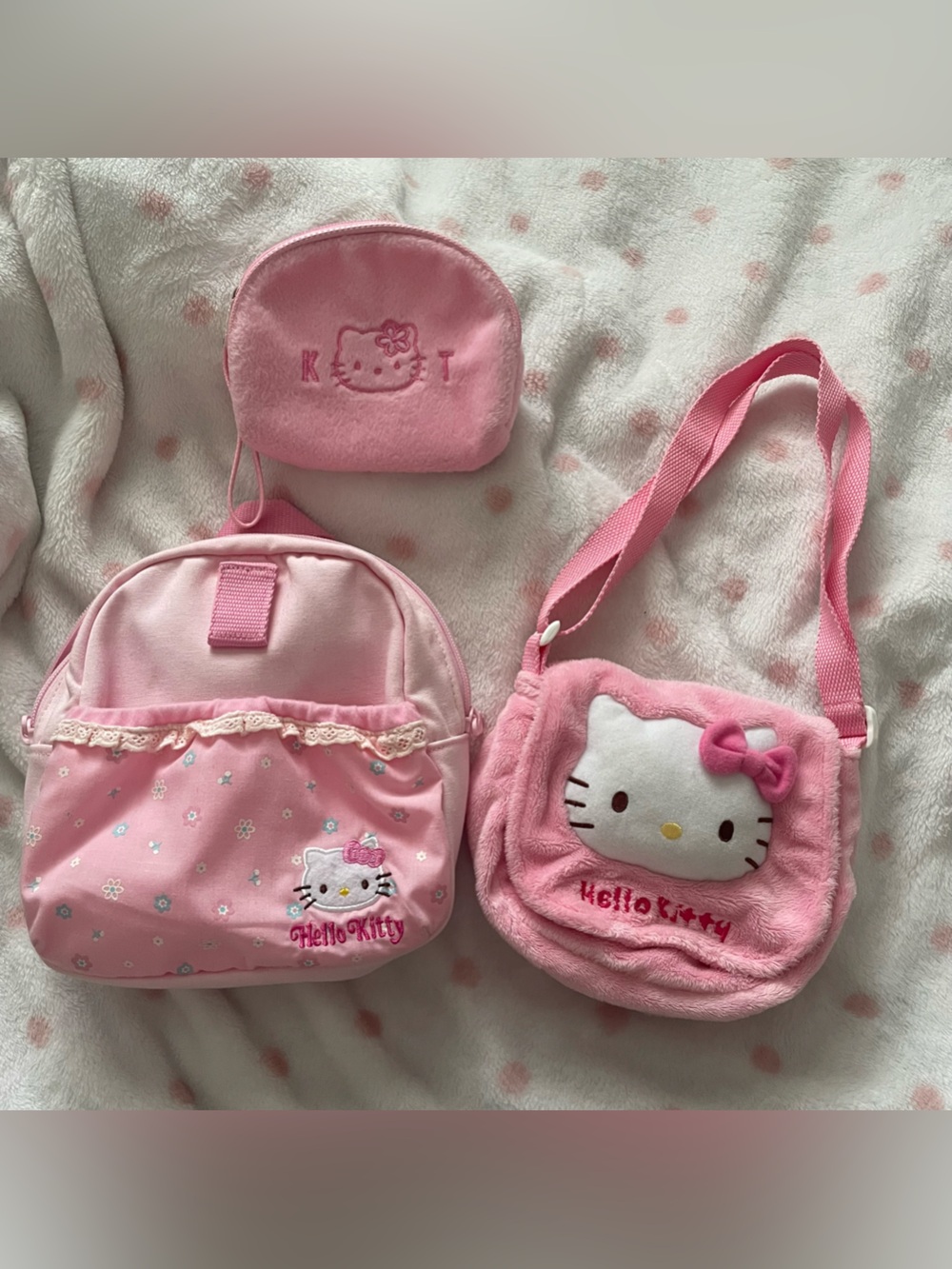 Sanrio Hello Kitty pink bags lot🩷set of 3!!